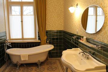 Фото номера Номер &quot;Лордс&quot; Отель Jaunmoku Palace Hotel г. Туме 5